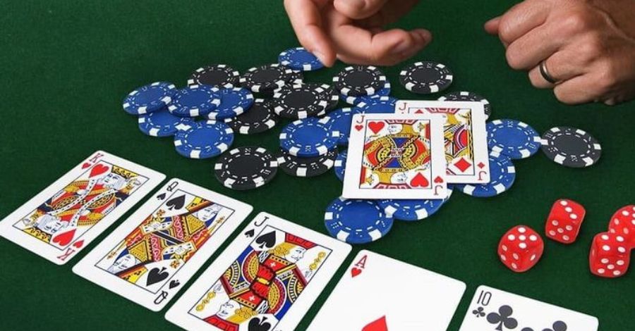 Khám phá kinh nghiệm chơi bài Sâm thắng lớn từ chuyên gia GO99